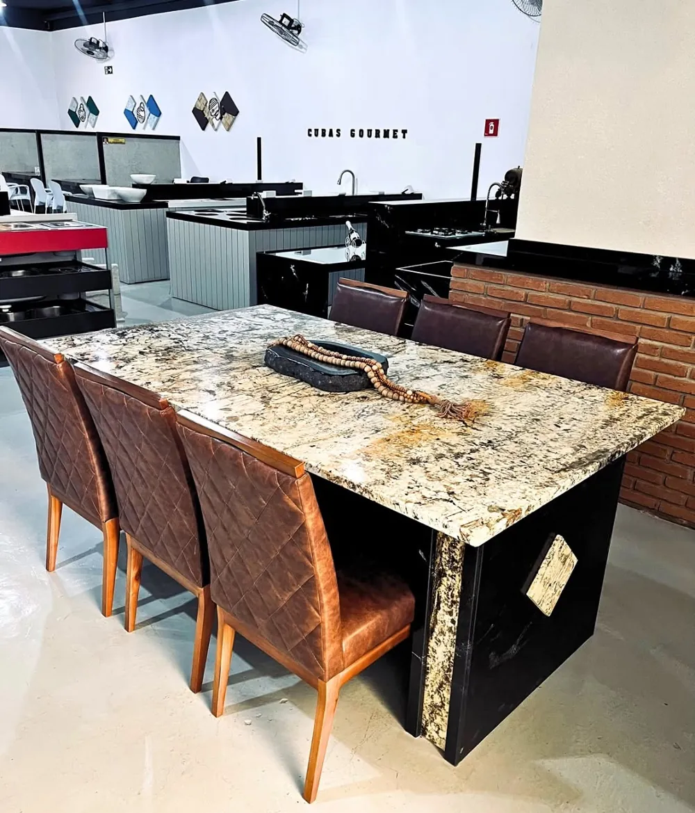 Mesa em granito